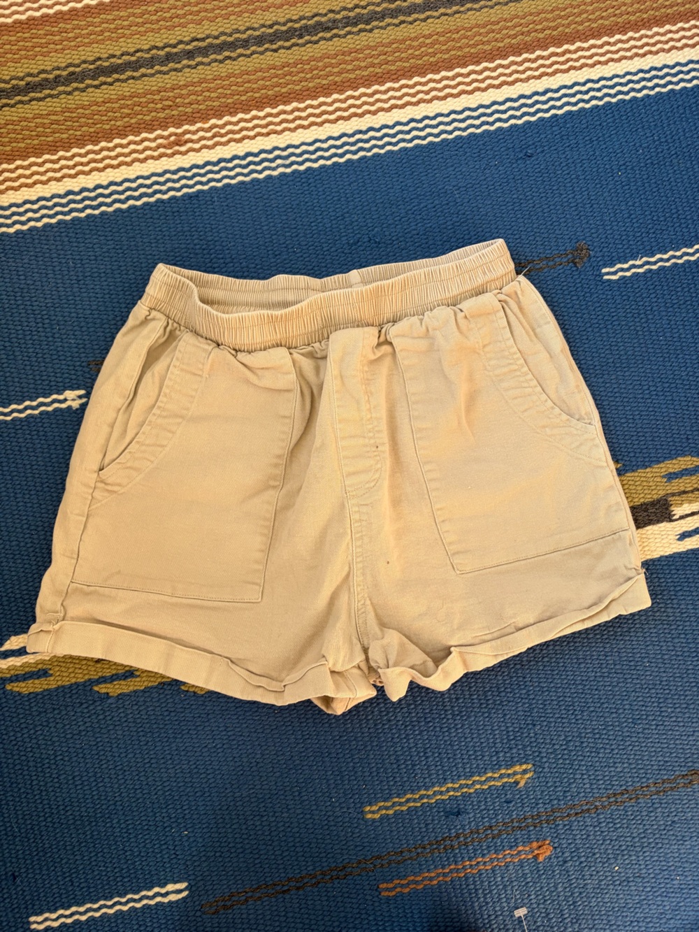 Classic Women's Casual Elastic-Waist Beige Shorts